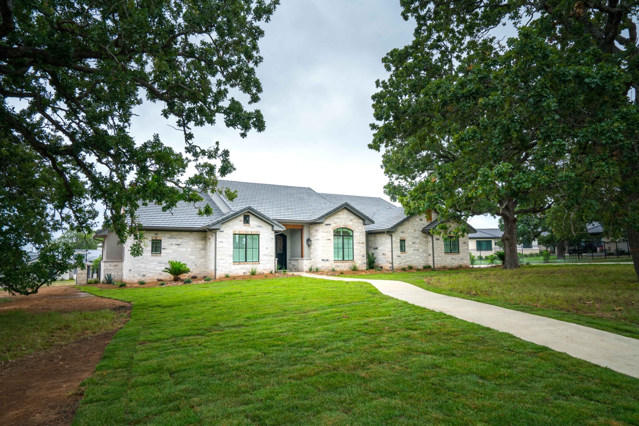 Fredericksburg Farmhouses